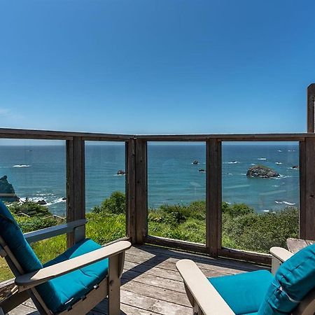 ترينيداد Turtle Rocks Oceanfront Inn المظهر الخارجي الصورة