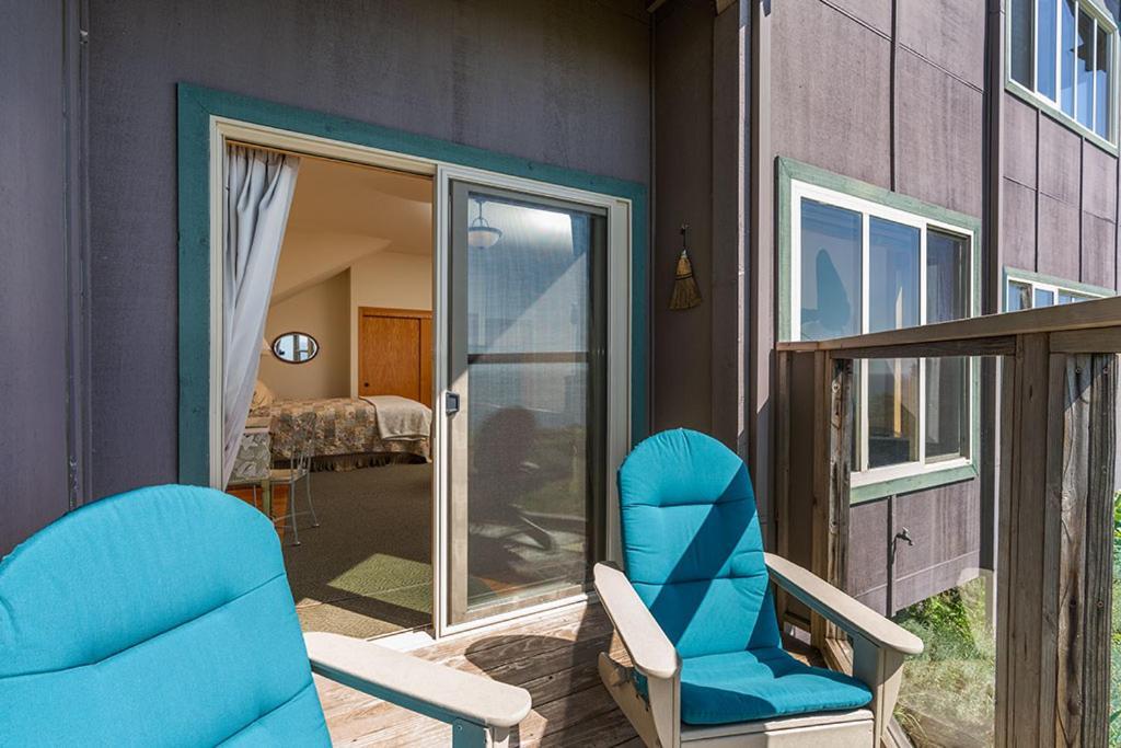 ترينيداد Turtle Rocks Oceanfront Inn المظهر الخارجي الصورة