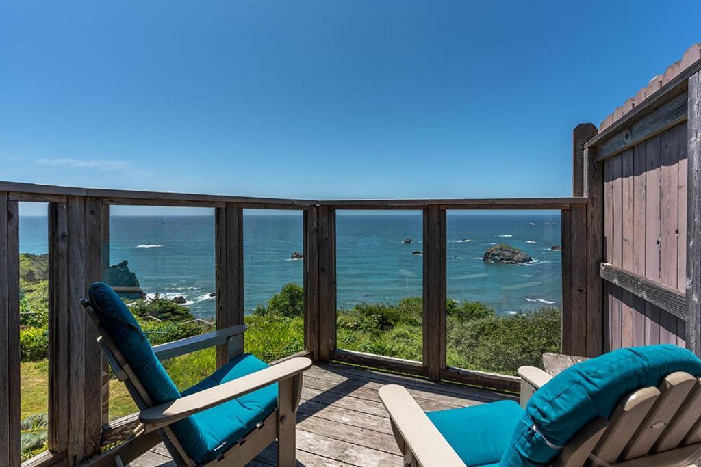 ترينيداد Turtle Rocks Oceanfront Inn المظهر الخارجي الصورة