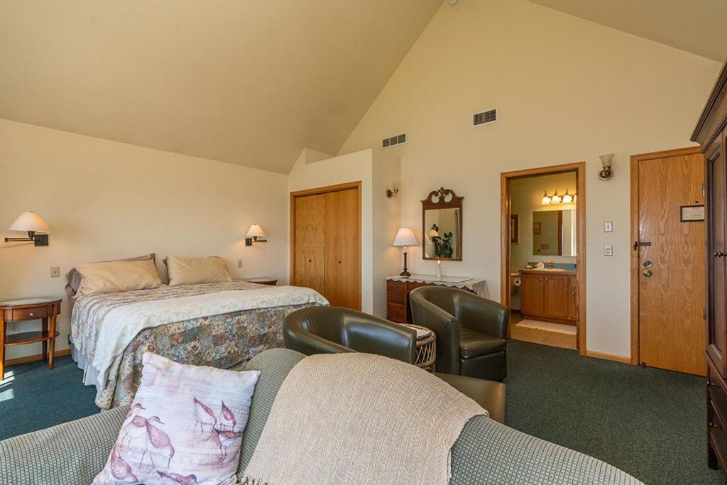 ترينيداد Turtle Rocks Oceanfront Inn المظهر الخارجي الصورة
