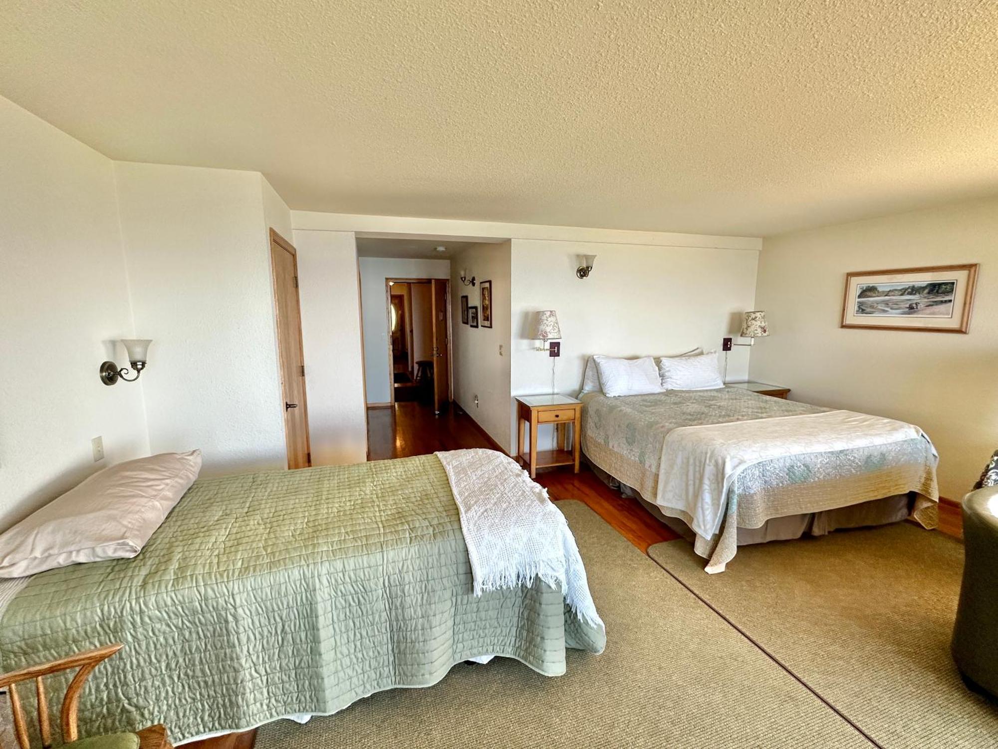 ترينيداد Turtle Rocks Oceanfront Inn المظهر الخارجي الصورة