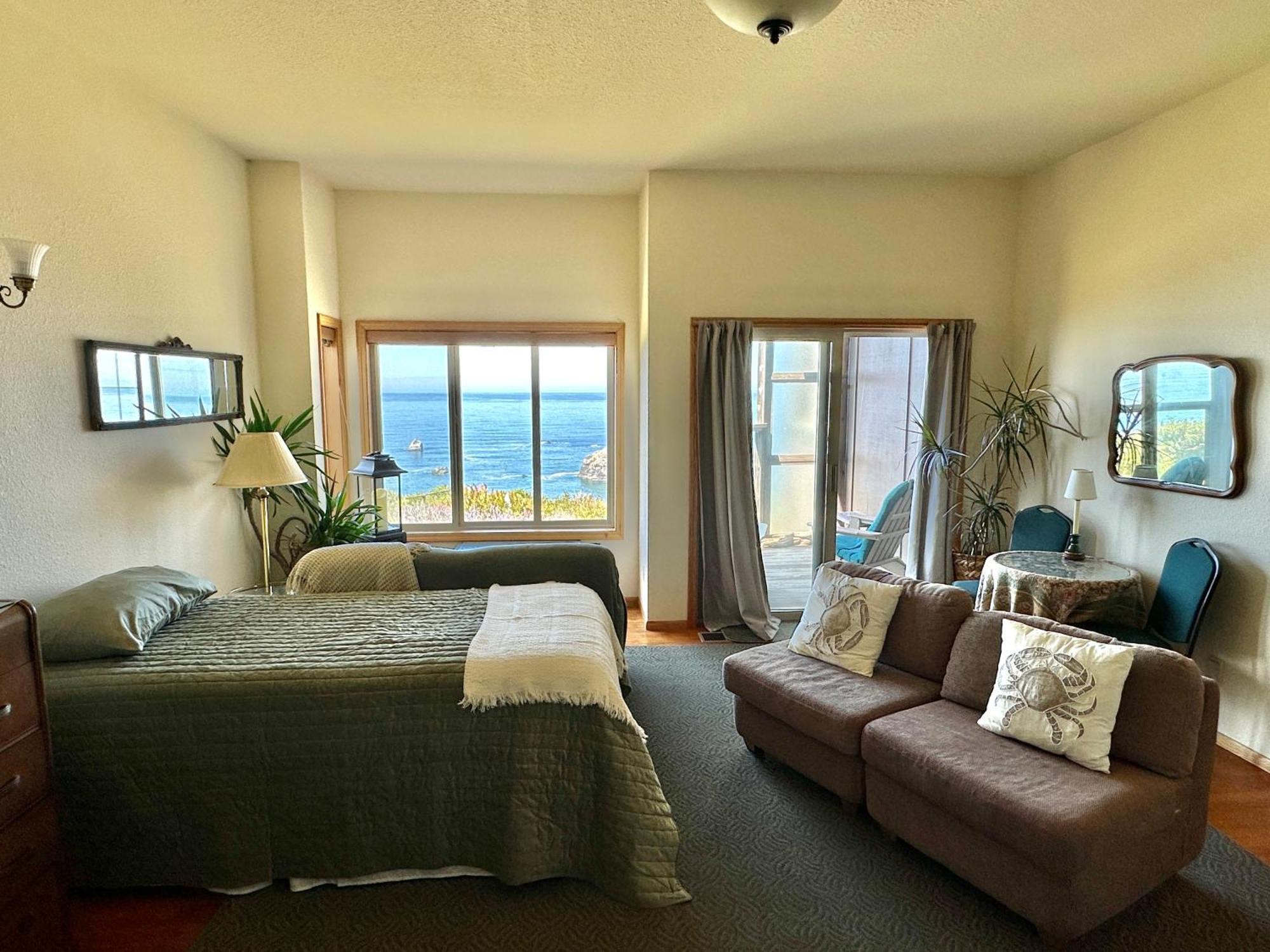 ترينيداد Turtle Rocks Oceanfront Inn المظهر الخارجي الصورة