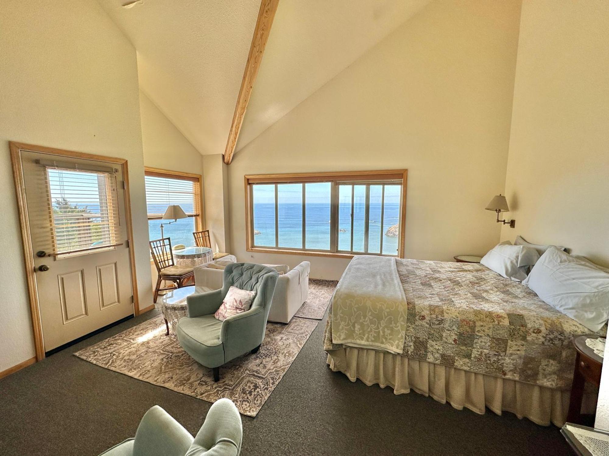 ترينيداد Turtle Rocks Oceanfront Inn المظهر الخارجي الصورة