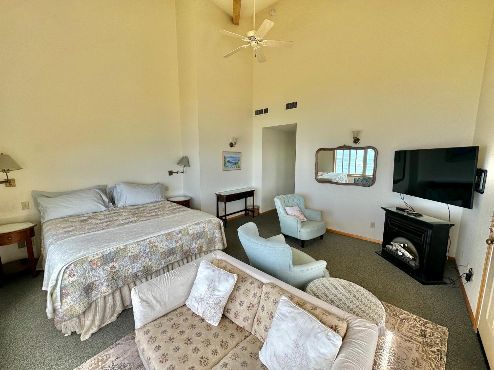 ترينيداد Turtle Rocks Oceanfront Inn المظهر الخارجي الصورة