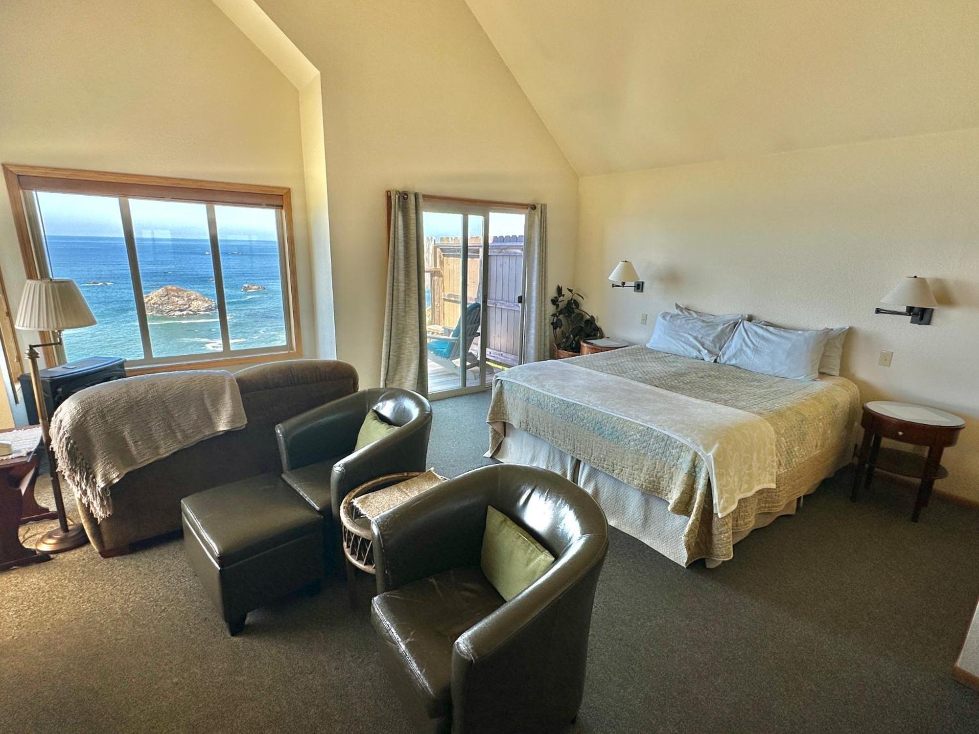 ترينيداد Turtle Rocks Oceanfront Inn المظهر الخارجي الصورة