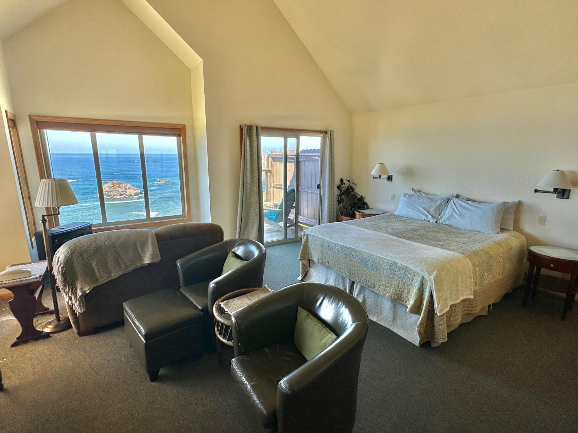 ترينيداد Turtle Rocks Oceanfront Inn المظهر الخارجي الصورة