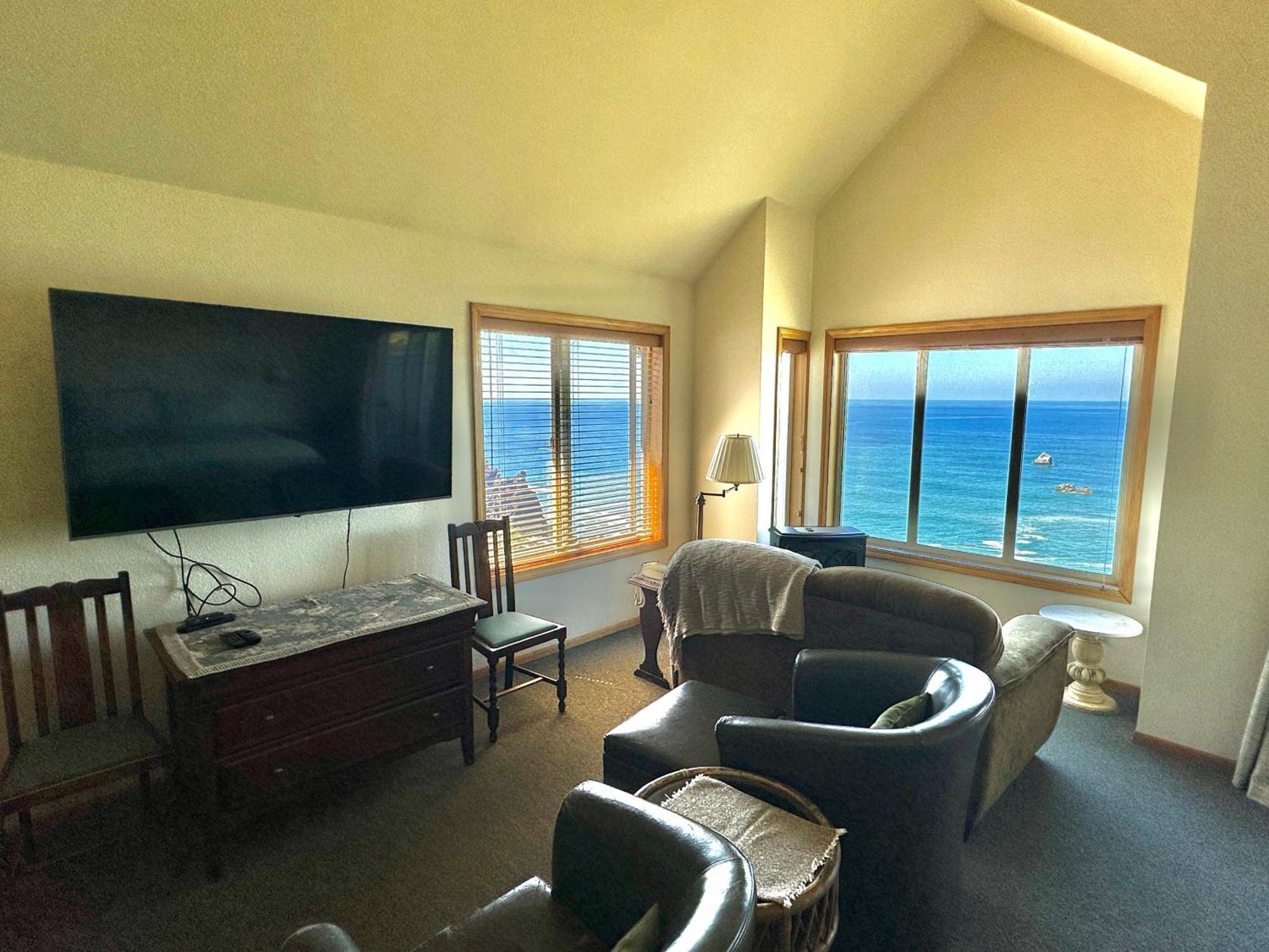 ترينيداد Turtle Rocks Oceanfront Inn المظهر الخارجي الصورة